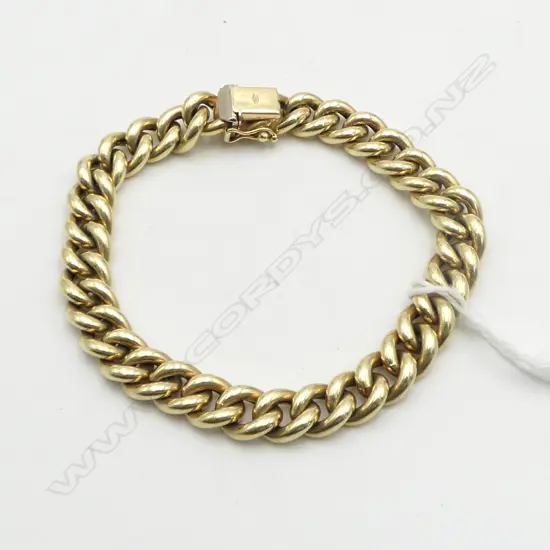 14ct YELLOW GOLD CURB LINK BRACELET 14.6gms