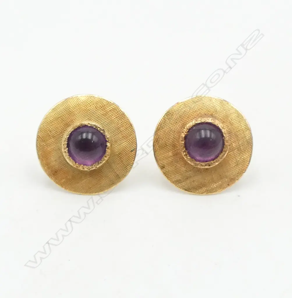 PR 18CT GOLD & AMETHYST STUDS 18mm dia 5.15gms Image 1++