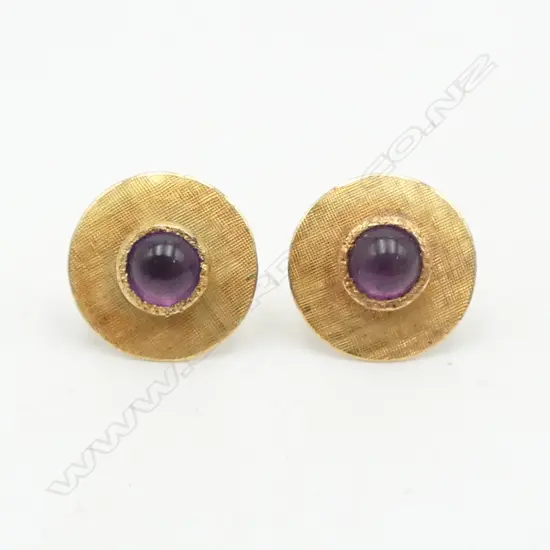 PR 18CT GOLD & AMETHYST STUDS 18mm dia 5.15gms