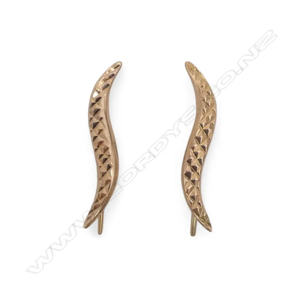 PR 9ct GOLD hobnail serpentine EARRINGS hooks for pierced ears 0.85gms Image 1++