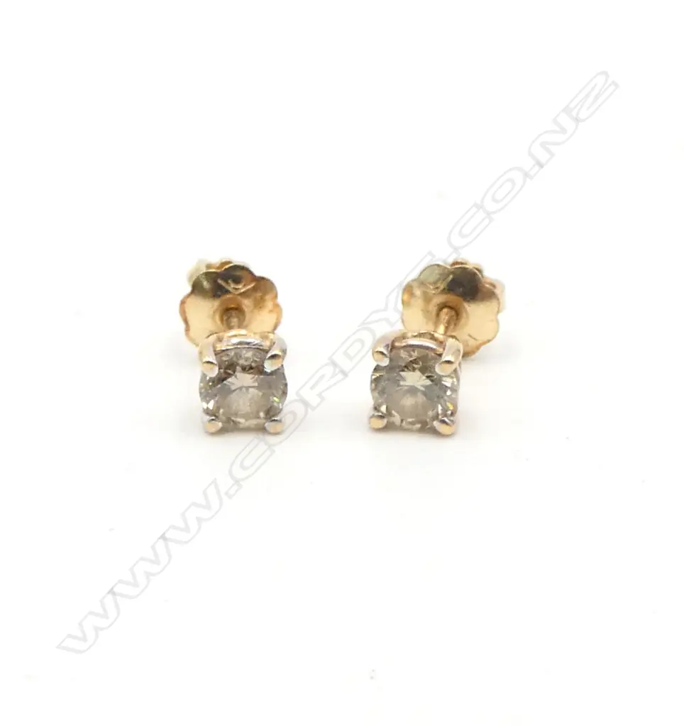 PR 14CT DIAMOND STUD EARRINGS, 0.84gms (screw fittings) Image 1++