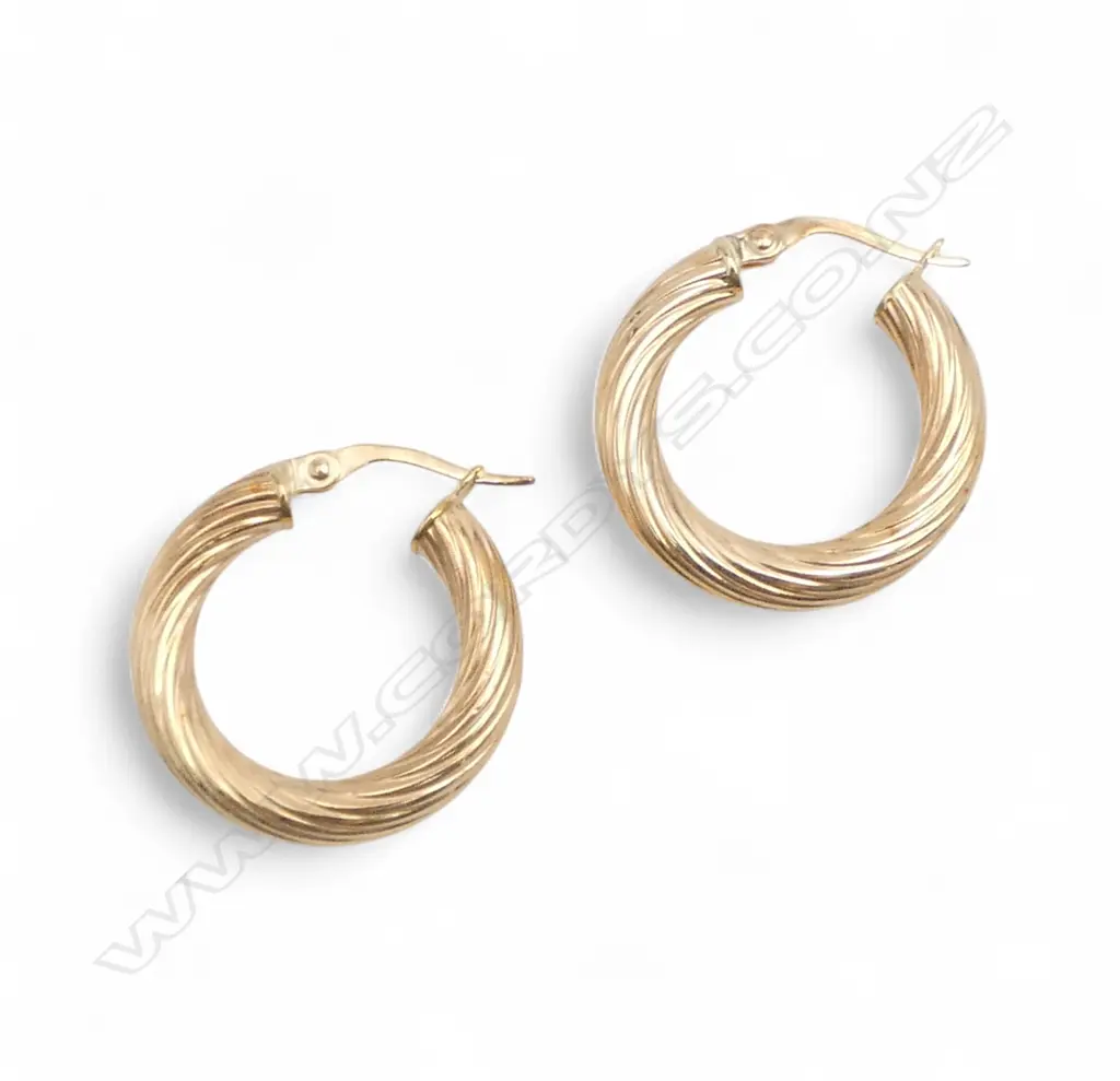 PR 9ct HOOP EARRINGS, 1.9gm Image 1++