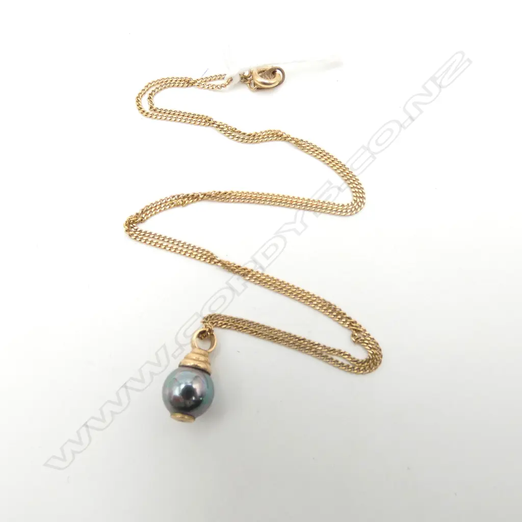 9CT GOLD MOUNTED HEMITITE STONE ON R/GOLD CHAIN Image 1++