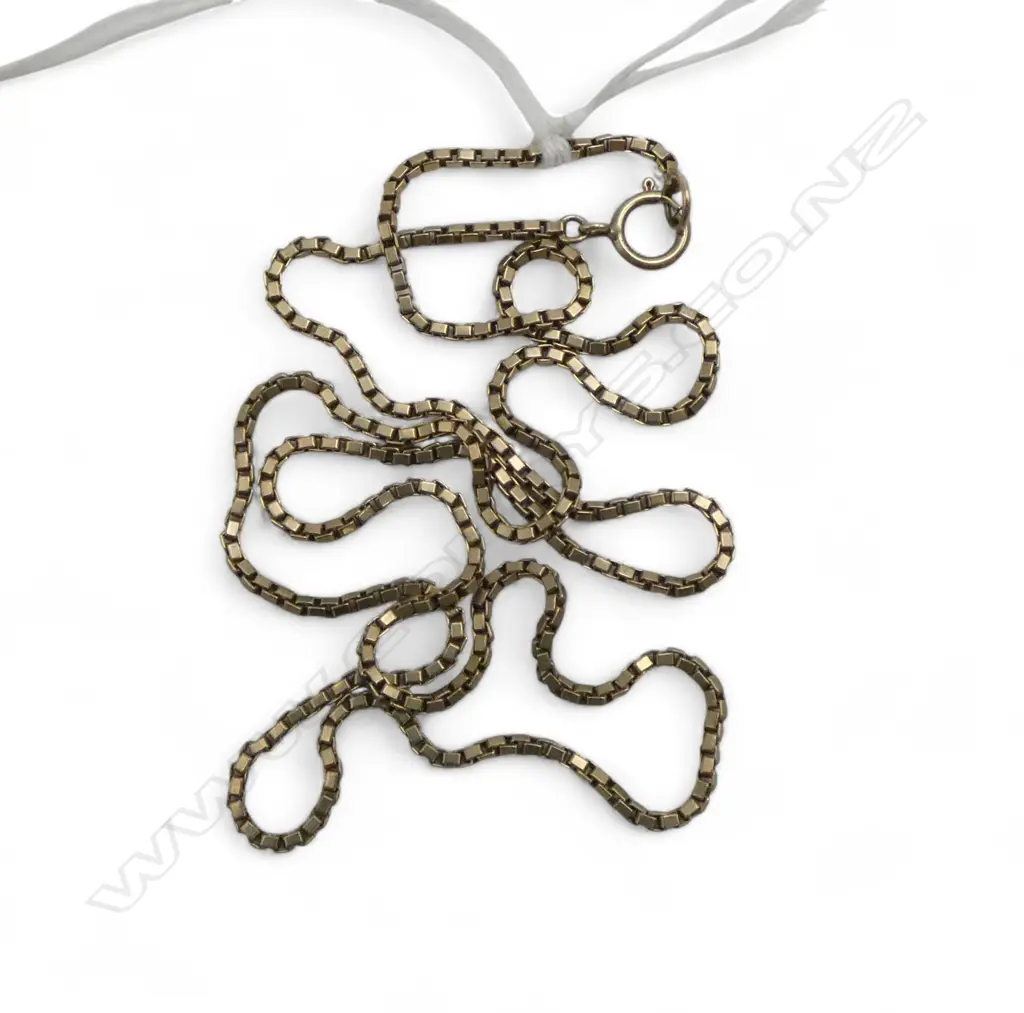 9ct GOLD BOX CHAIN NECKLACE L.240mm 5gms Image 1++