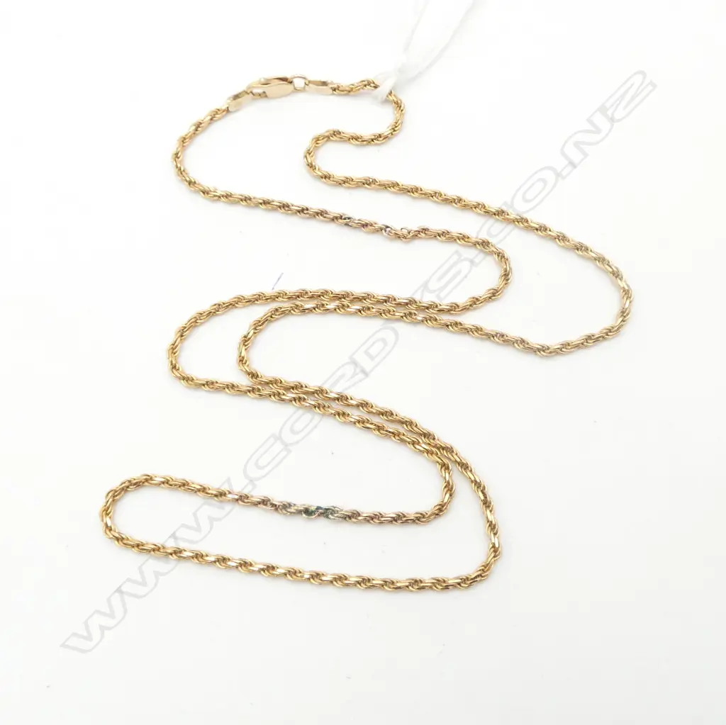 9ct YELLOW GOLD ROPE TWIST NECK CHAIN 1 soldered sectionL.490mm. 6gms.  Image 1++
