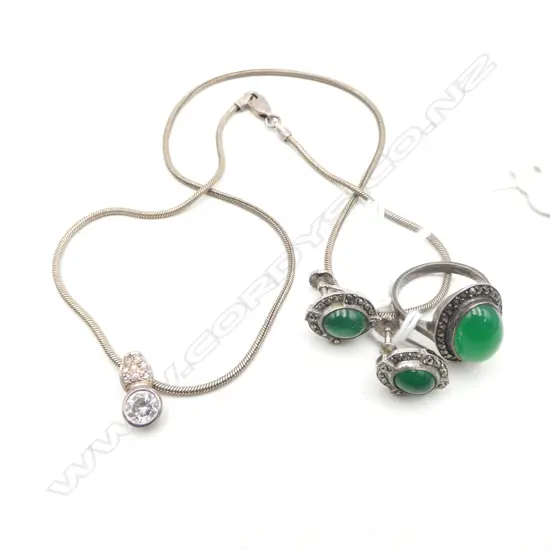 S/SILVER WHITE STONE PENDANT ON CHAIN & S/SILVER MARQUISITE GREENSTONE RING & EARINGS 19GMS