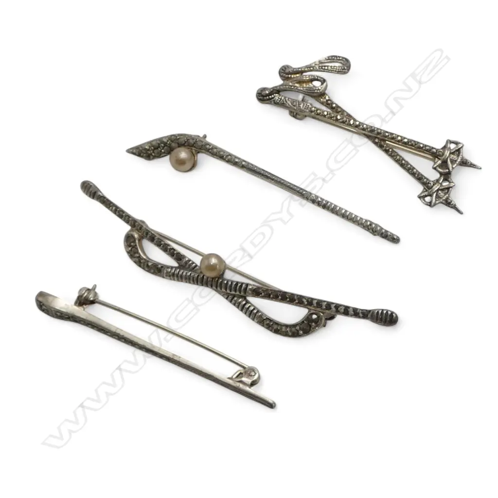 4 CONTINENTAL SILVER & MARCASITE BAR BROOCHES Image 1++