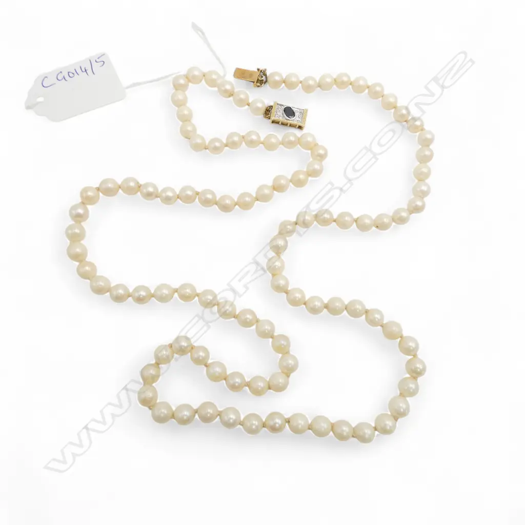 PEARL NECKLACE w. 14CT SHAPPHIRE AND DIAMONDS CLASP L.770mm Image 1++