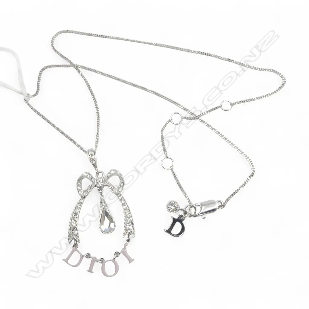CHRISTIAN DIOR CRYSTAL BOW NECKLACE, CHAIN L.400mm Image 1++