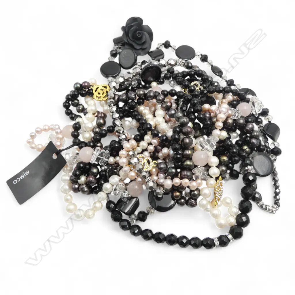5 OPERA & ROPE LENGTH PEARL, CRYSTAL & GLASS BEAD COSTUME NECKLACES Image 1++