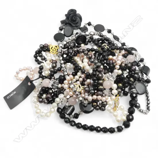 5 OPERA & ROPE LENGTH PEARL, CRYSTAL & GLASS BEAD COSTUME NECKLACES