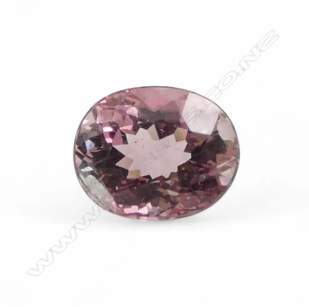 UNSET OVAL CUT  PINK/PURPLE TOURMALINE Image 1++
