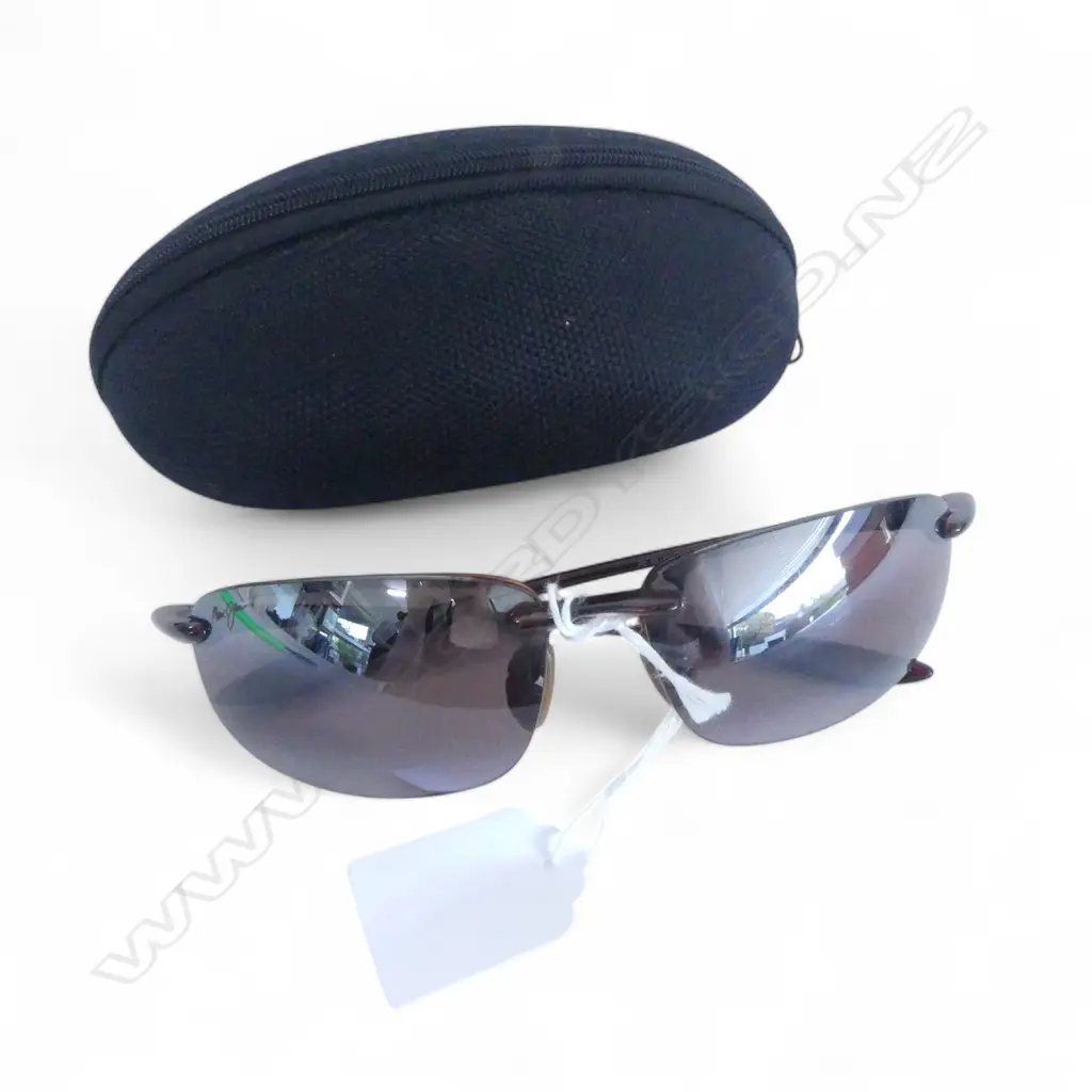 MAUI JIM MIRROR LENS SUNGLASSES, CASED Image 1++