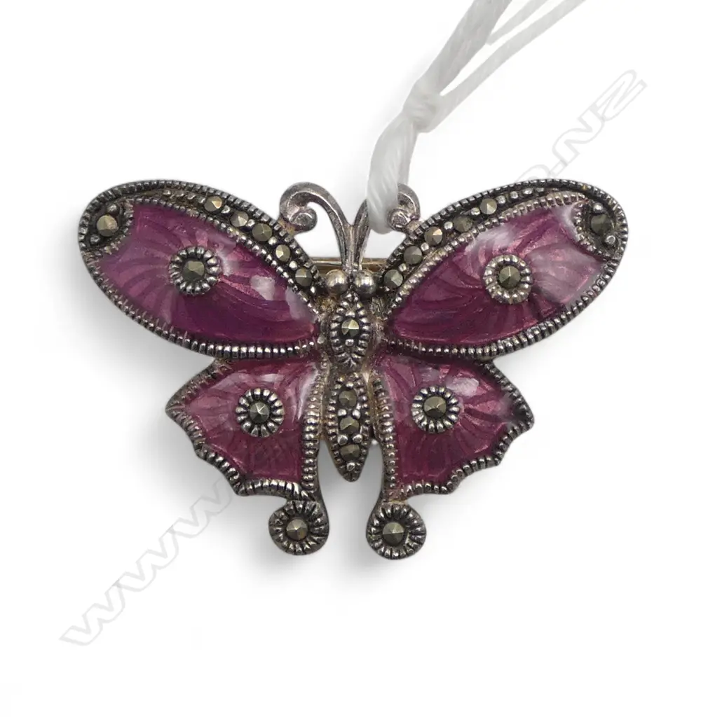 VINTAGE SILVER & PURPLE ENAMEL BUTTERFLY BROOCH with marcasite highlights Image 1++
