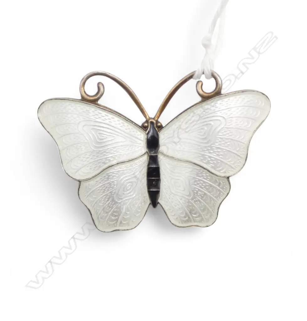 VINTAGE 'STERLING NORWAY' WHITE & BLACK ENAMEL BUTTERFLY BROOCH Image 1++