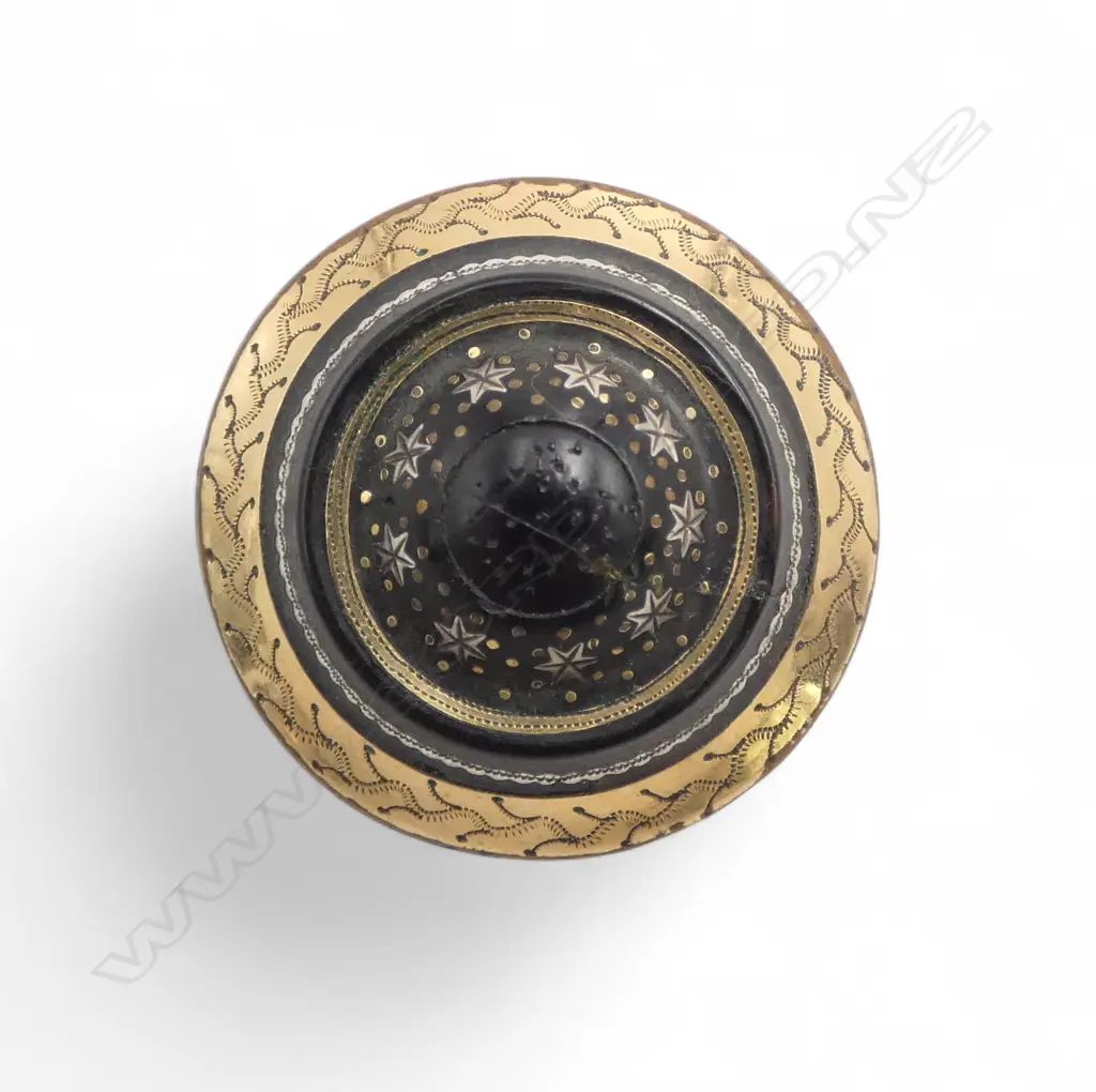 INLAID TORTOISESHELL VICTORIAN BROOCH gold inlay & applique hairline crack Image 1++