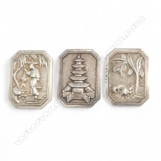 3 VINTAGE RELIEF ORIENTAL SILVER BROOCHES: fisherman + temple + palms & animals