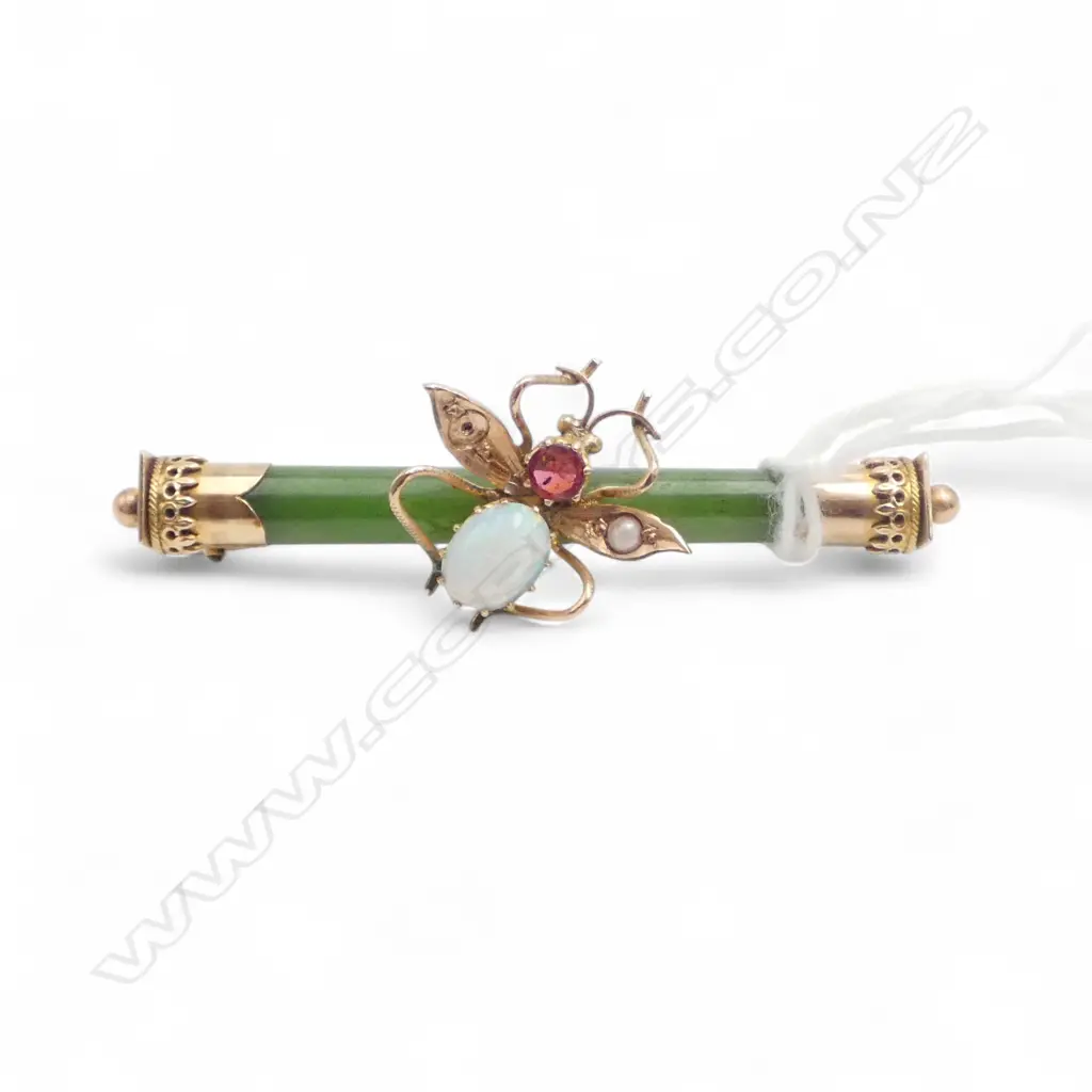 9CT POUNAMU OPAL cabochon RUBY SEED PEARL INSECT BROOCH 1 pearl missing Image 1++