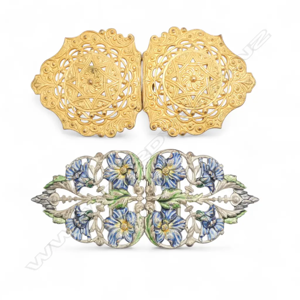 2 VINTAGE BELT BUCKLES decorative pierced & embossed designs Image 1++