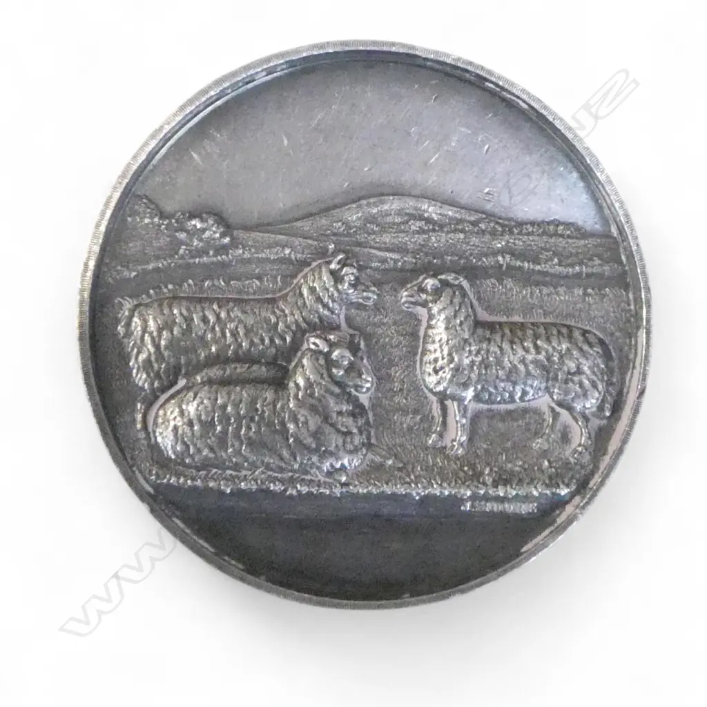 1876 TIMARU AGRICULTURAL & PASTORAL ASSOC. SILVER MEDAL 1st Prize To G.L. Sise... Image 1++