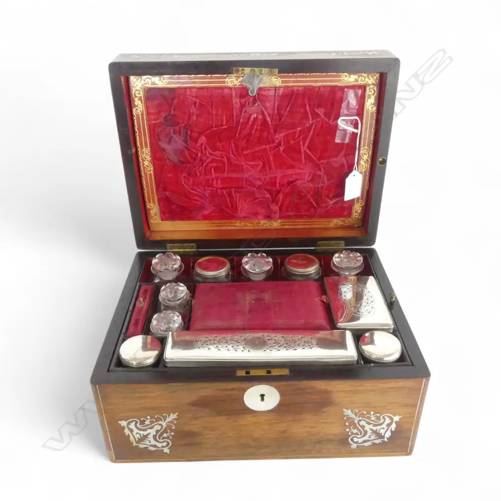 VICTORIAN ROSEWOOD JEWELLERY AND TRAVELLING CASE (silverplate accessories/mop inlay to exterior) 300 x 230 x 160mm Image 1++