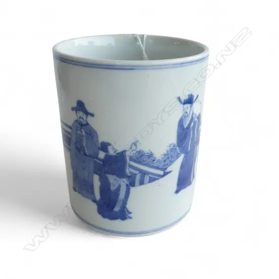 CHINESE B/W BRUSH POT H.150mm, 125mm dia