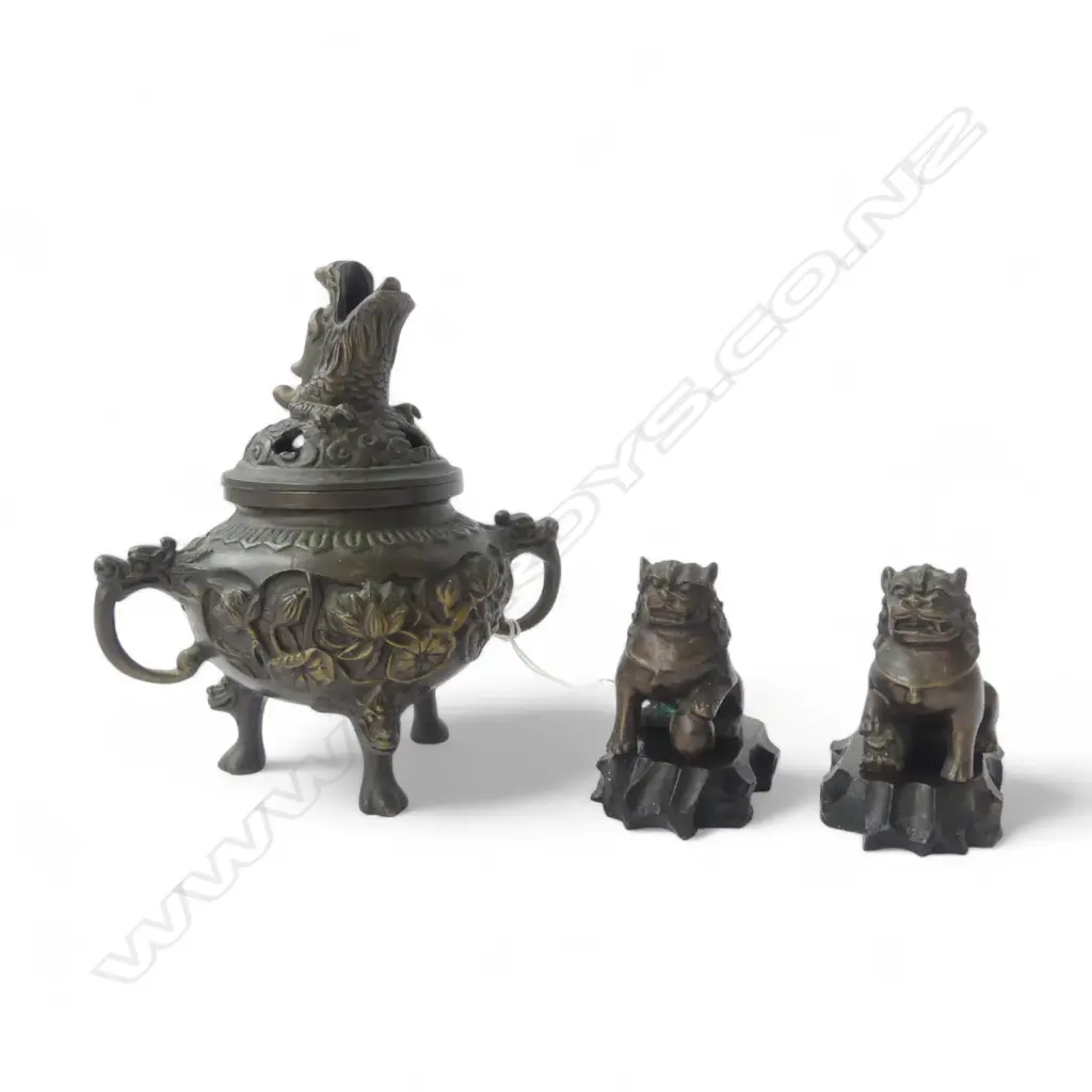 PR BRONZE FOO DOGS (ON STANDS) + CHINESE CENSER H. Image 1++