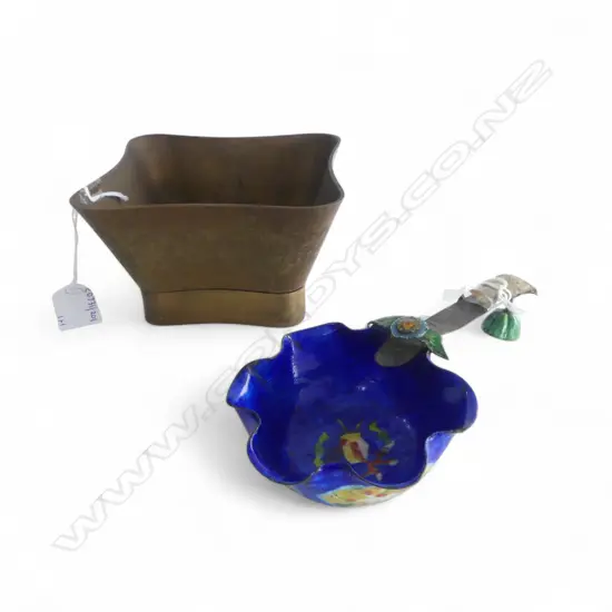 ANTIQUE CHINESE ENAMEL & JADE SPOON FAULTS TO JADE L200MM & 2 PC BRONZE BOSAI HOLDER DIA140MM