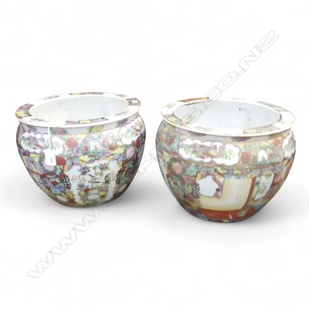 PR CHINESE FAMILLE ROSE JARDINIERES gold highlights Dia.330mm Image 1++
