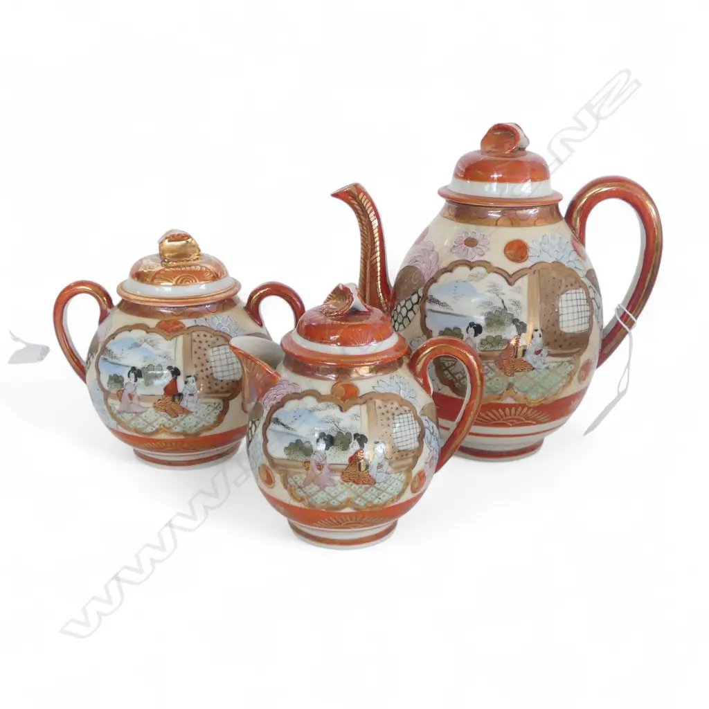 3 PCES JAPANESE KUTANI; 2 TEAPOTS + SUGAR, small faults Image 1++