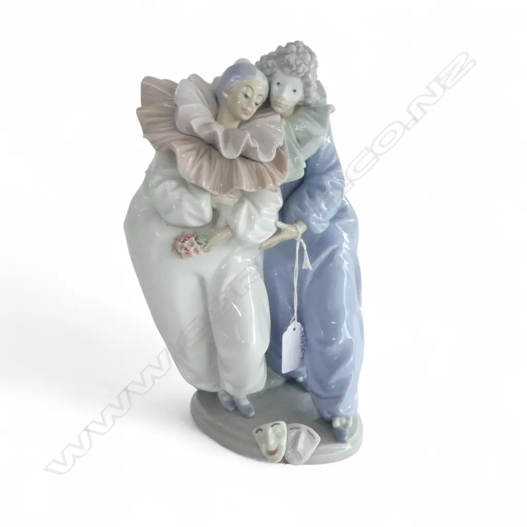 LLADRO FIGURE GROUP VENETIAN CARNIVAL H.290mm Image 1++
