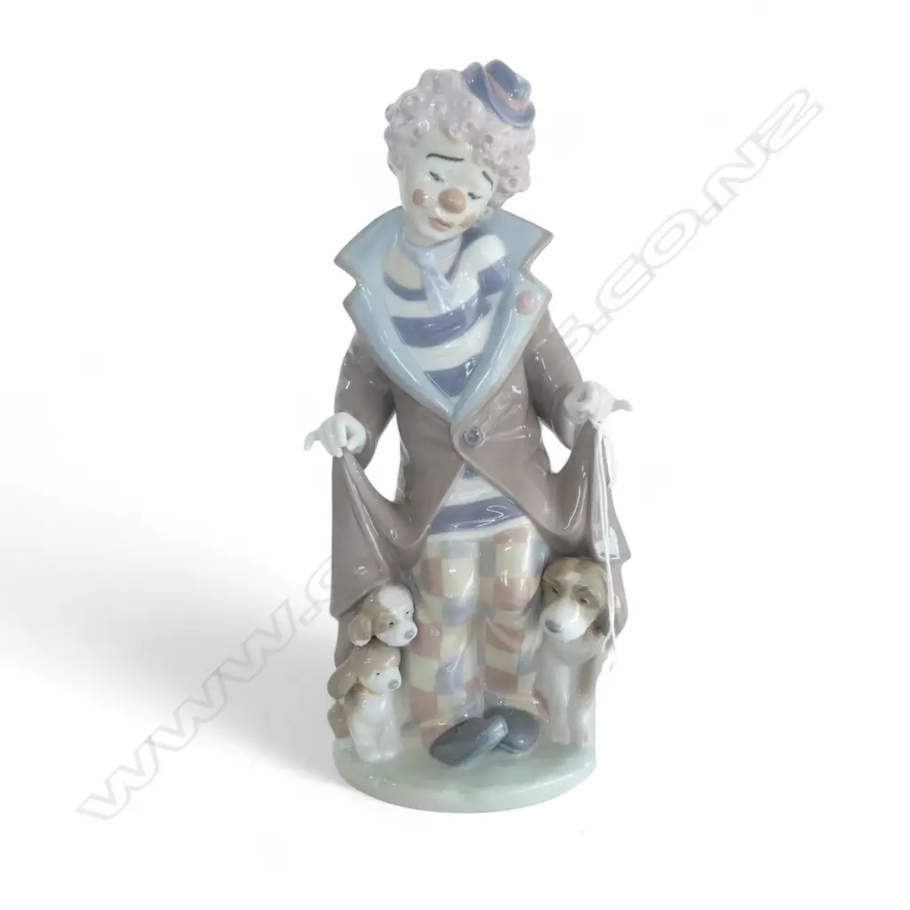 LLADRO FIGURE SURPRISE H.250mm in box Image 1++