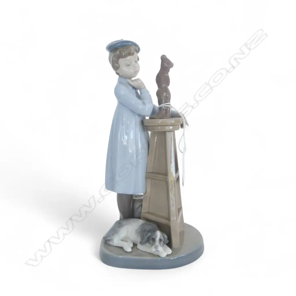 LLADRO FIGURE SCULPTOR H.220mm Image 1++