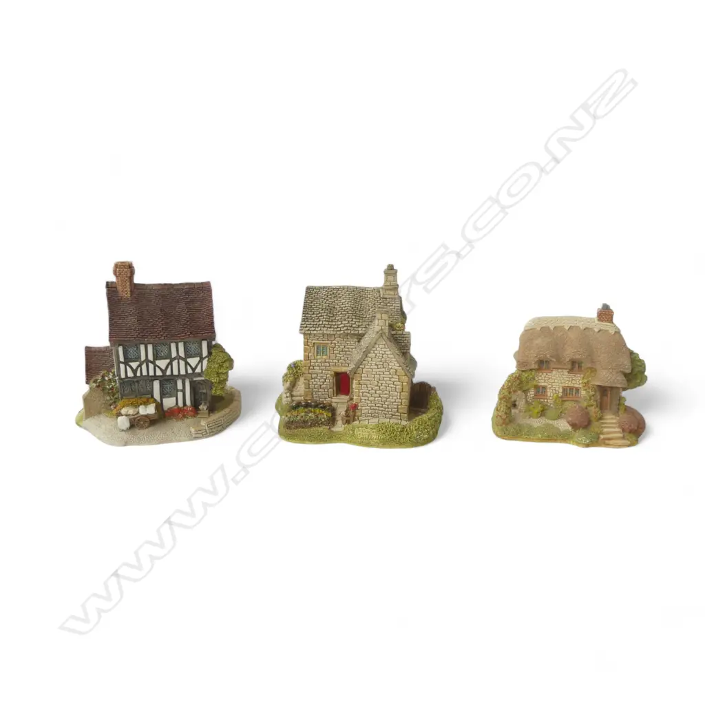 3 LILLIPUT HOUSES Image 1++