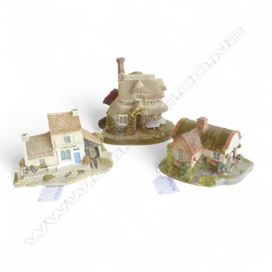 3 LILLIPUT HOUSES L110 100 & 90MM