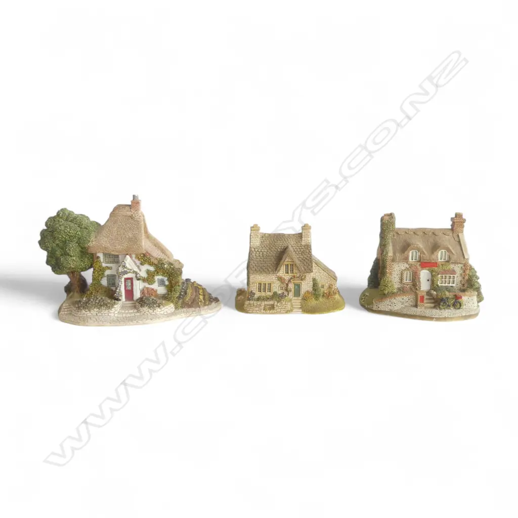 3 LILLIPUT HOUSES L130  100 & 90MM Image 1++