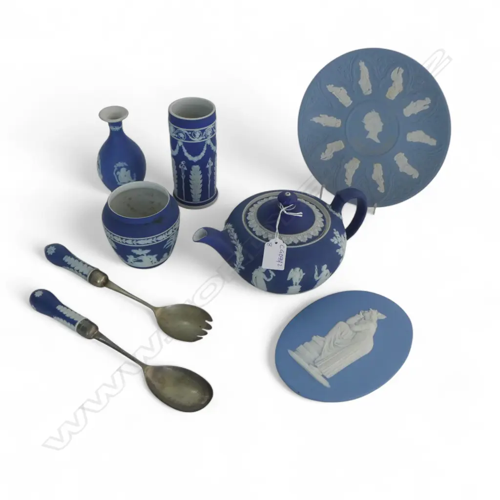 8 PCES WEDGWOOD BLUE JASPER WARE; TEAPOT, 3 VASES, PLATE 215mm dia, PR SERVERS, PLAQUE Image 1++