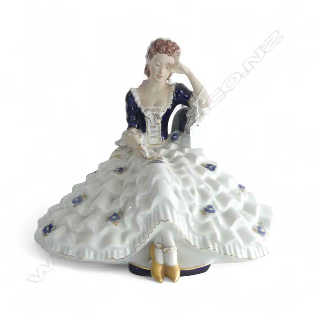 ROYAL DUX PORCELAIN FIGURINE 'CRINOLINE LADY', H.250mm x 300mm Image 1++