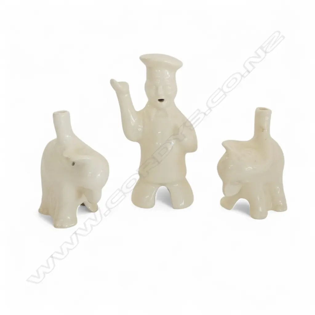 3 VICTORIAN PIE FUNNELS H.120mm Image 1++