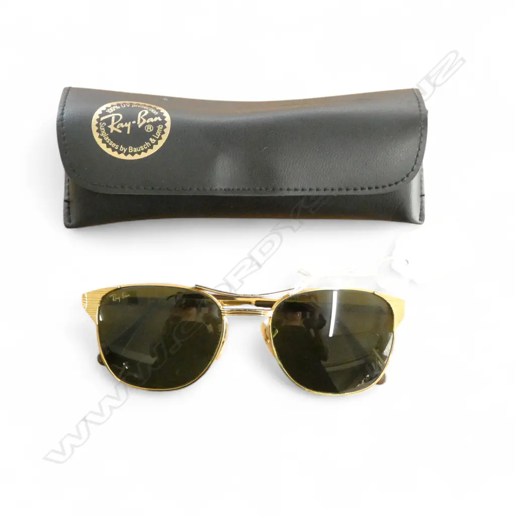 PR RAY-BAN SIGNET SUNGLASSES, CASED Image 1++