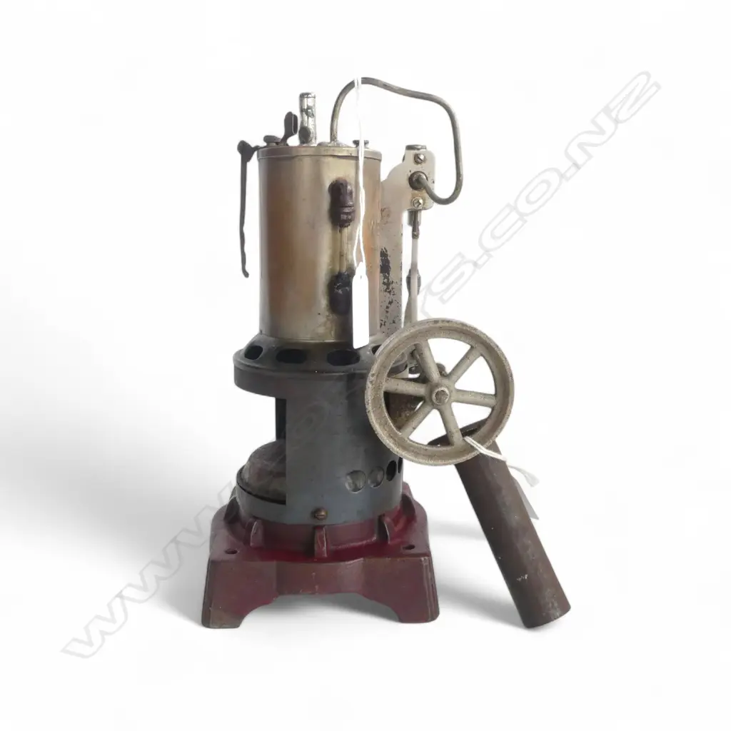 OLD STATIONARY STEAM ENGINE PURPORTEDLY WORKING RED  BASE Image 1++
