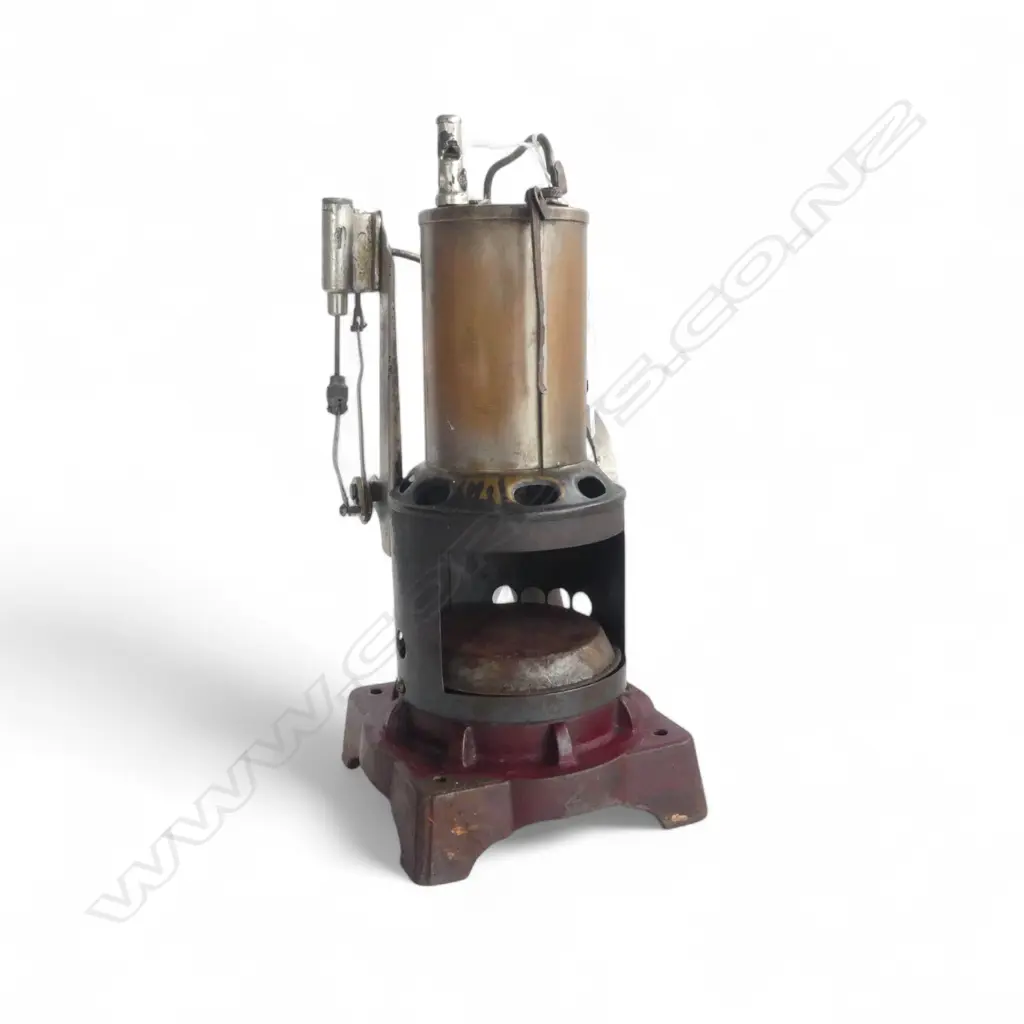 OLD STATIONARY STEAM ENGINE PURPORTEDLY WORKING RED  BASE Image 1++