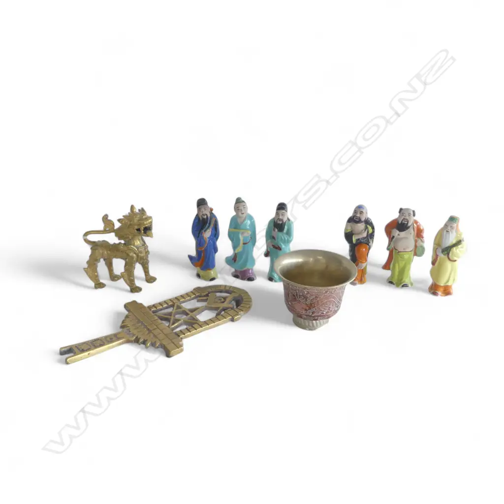 3 METAL PCES + 6 ORIENTAL FIGURES H.105mm Image 1++