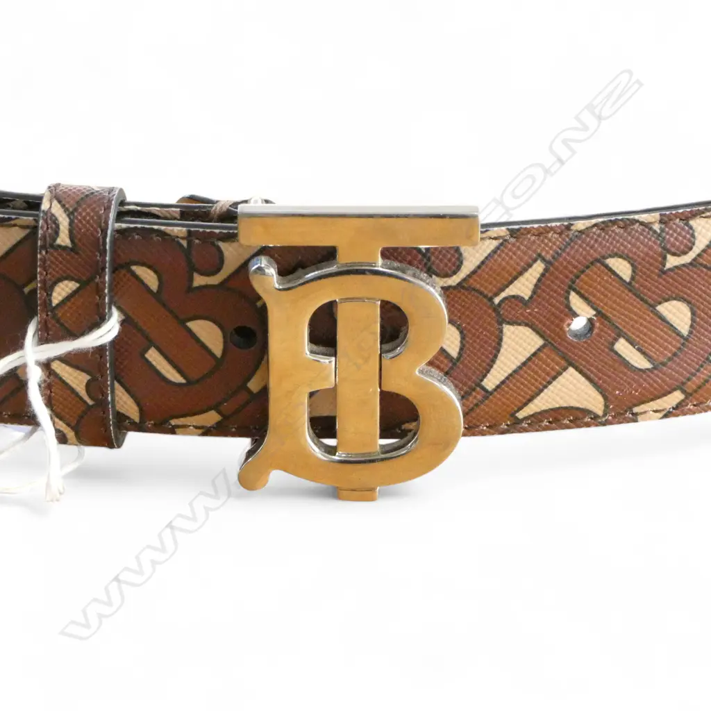 BURBERRY BELT L.1000mm (MIN 800 MAX 900mm) Image 1++