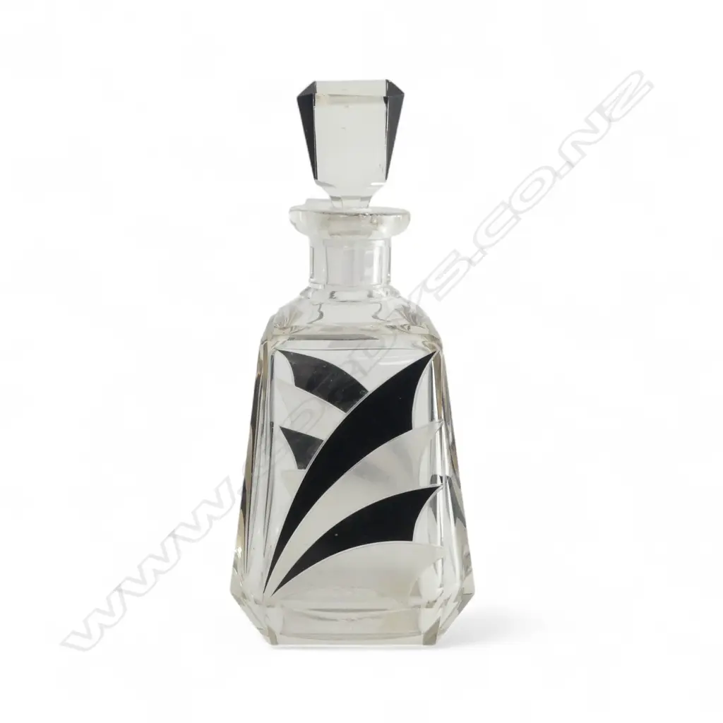 DECO CRYSTAL DECANTER H.250mm Image 1++