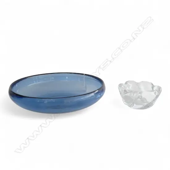 SMALL ORREFORS  HEAVY CRYSTAL GLASS BOWL 80 mm (H) AND LARGE BLUE CIRCULAR SHALLOW BOWL 335 mm (DIA)