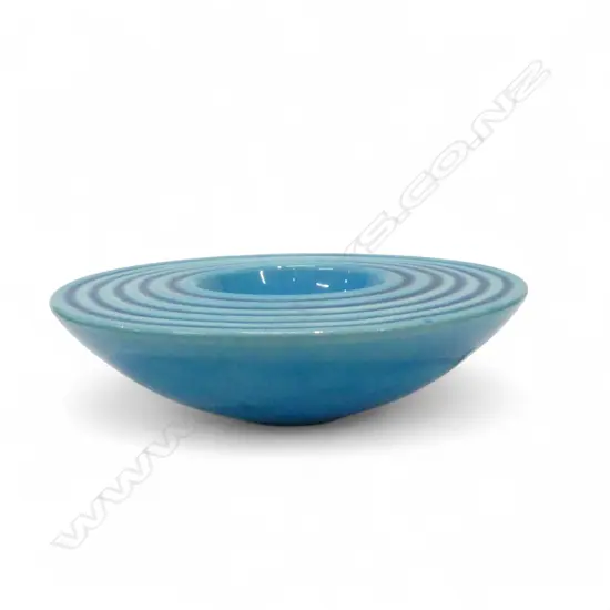 PETER COLLIS RIBBED SHALLOW BOWL Dia.240mm