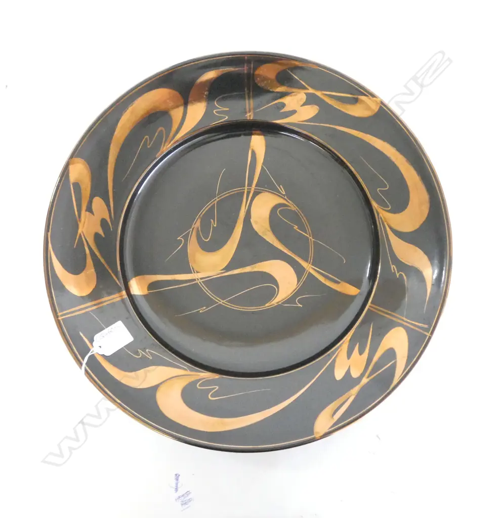 PETER COLLIS DISH Dia.400mm  gilt & red highlights Image 1++