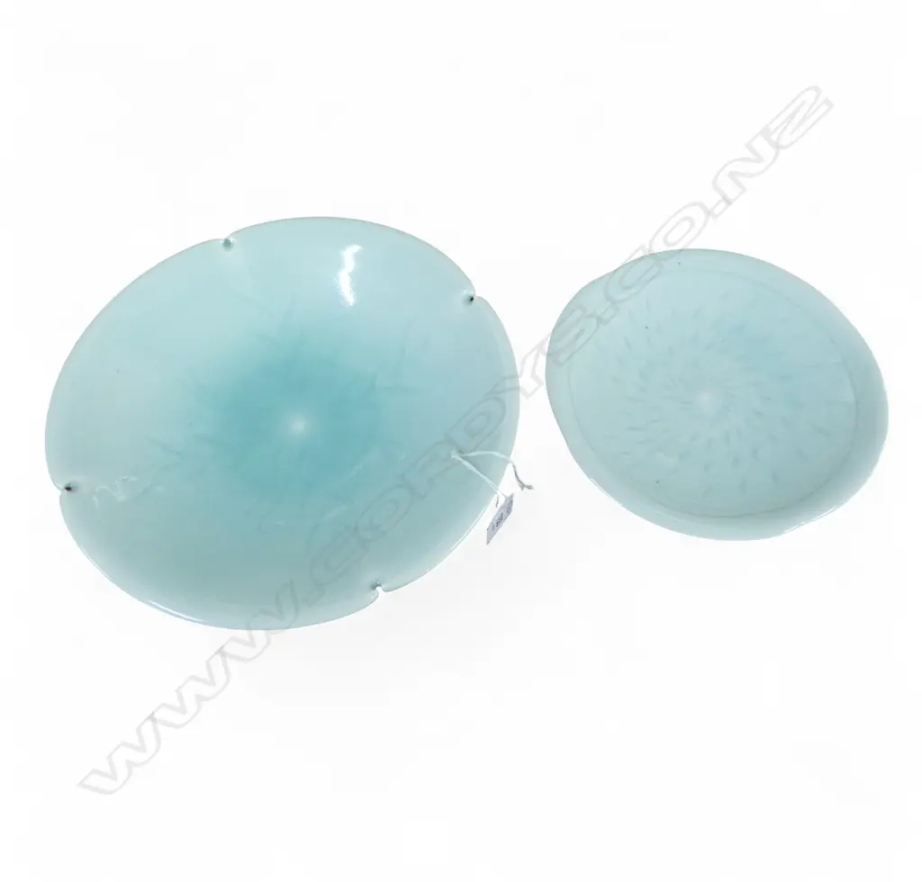 Greg Barron sculpted porcelain celadon glazed dish, Image 1++