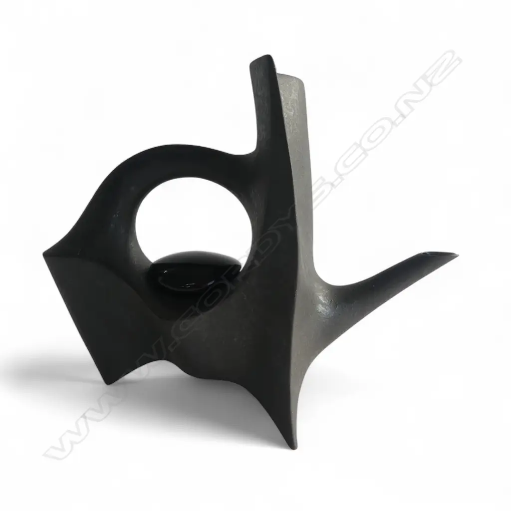 RICK RUDD N.Z. STUDIO POTTERY MATT-BLACK TEAPOT W.420mm spout & base chipped Image 1++